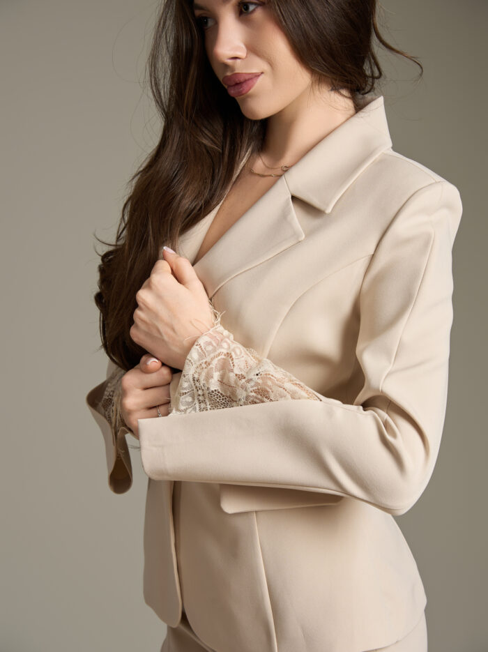 75D_3422 Костюм Lace Elegance – снимка 10